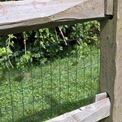 Garden Craft 24" x 50' Green Vinyl Fence with 2" x 3" Openings - 022450 - Fence and Wire -Livestock Online Store 37b9abe304378efaf6f6ff59d8aed9fddb9af09e 99490388 3