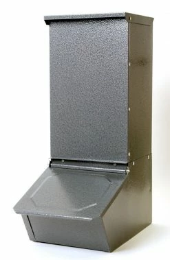 Various Brands Single Door Hog Feeder - HGFS - Livestock Supplies -Livestock Online Store 43dd43b1e26d95cfbce0b0ff48d0d54f35676ed5 2080109 2080109 image 2080109
