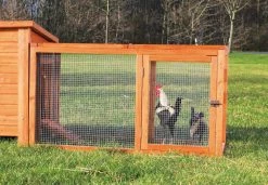 Trixie Pet Outdoor Run with Mesh Cover for Trixie's Chicken Coops - 55965 -Livestock Online Store 8c8b1337706b6f64ba587e39eea9415742a3e7a3 55965 attached to coop