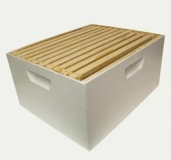 Harvest Lane Honey Brood Hive-box with 10 Frames & Foundations - WWBCD-101 - Hive Boxes & Parts