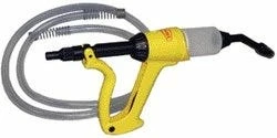 Durvet Pour-on Applicator Gun 65 Ml MK6300 - Livestock Health 4 Durvet Pour-on Applicator Gun 65 Ml MK6300 - Livestock Health - Image 2