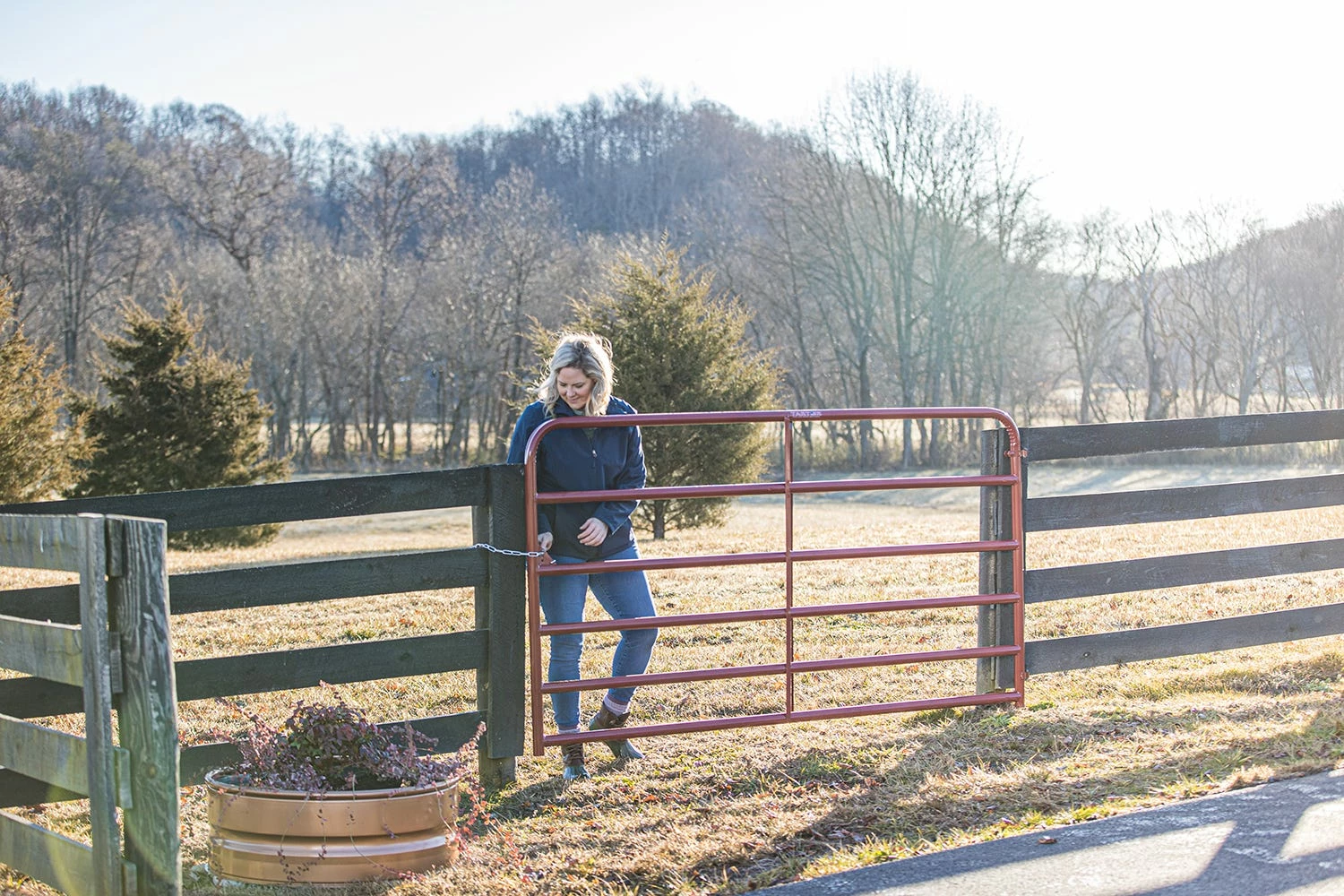 Tarter 6 Bar 20' Green Tube Gate - 6EG20 - Panels & Gates 5 Tarter 6 Bar 20' Green Tube Gate - 6EG20 - Panels & Gates - Image 3